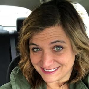 Meet your Posher, Zina